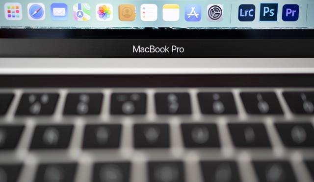 Windows 10如何运行iOS应用？有哪些兼容性解决方案？