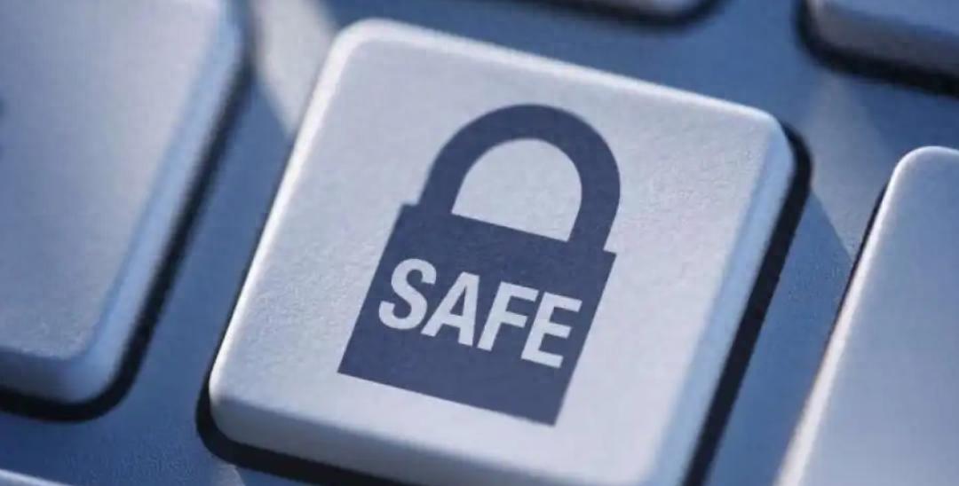 更新域是什么意思？域名系统中的更新域操作解析。